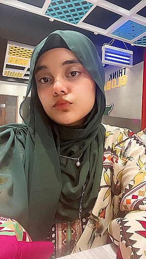 Profile photo for Anza Lashari