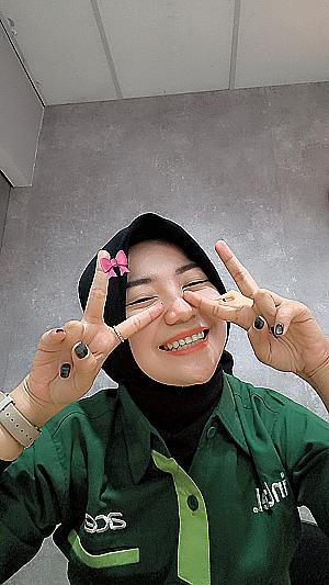 Profile photo for SUSIANA FITRI LESTARI