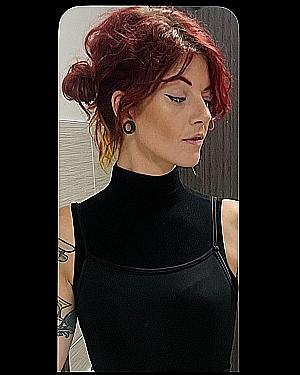 Profile photo for Toni Andrews