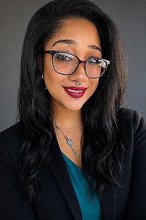 Profile photo for Denise Thompson