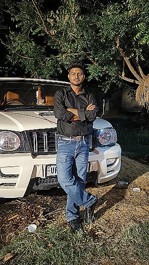 Profile photo for Priyanshu Maurya