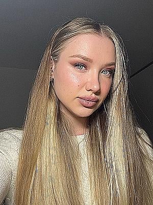 Profile photo for Milena K