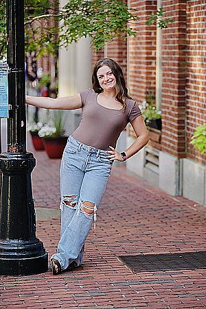 Profile photo for Callie Mignault