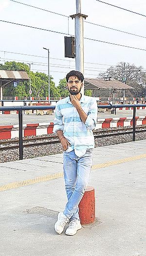 Profile photo for Avdesh Singh