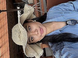 Profile photo for Aprilliria Diny Ashary