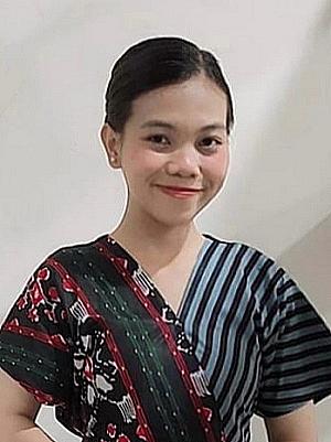 Profile photo for Dwi Yulianasari