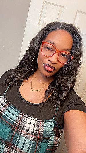 Profile photo for Estella Lee-Colon