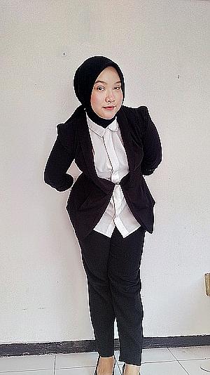 Profile photo for Dalillah Yulia Khansa