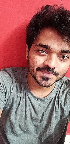 Profile photo for Nikhil T Vanjari