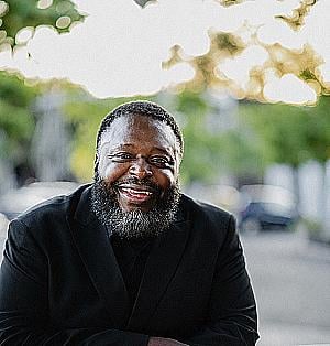 Profile photo for Robert Carson