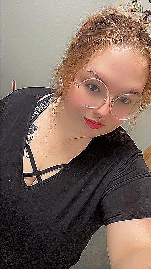 Profile photo for Lauren Johnson