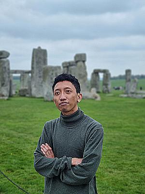 Profile photo for Iqbal Ibnu Fakhri