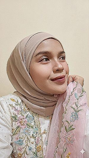Profile photo for Meitha Meitha