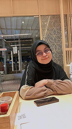 Profile photo for Nur fadhilah