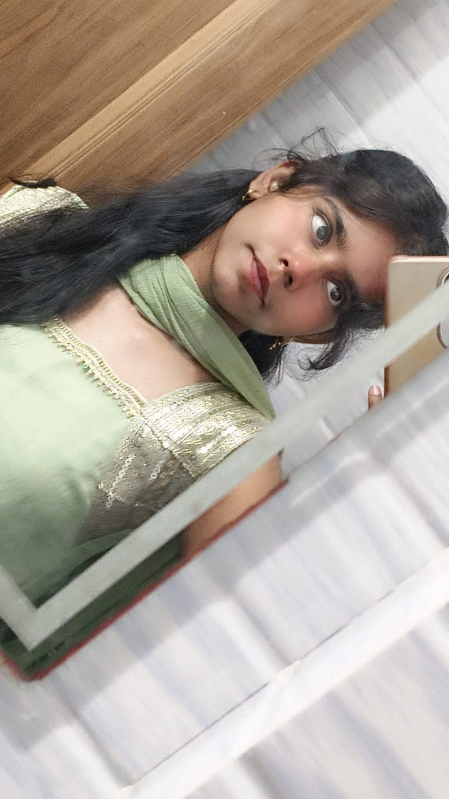 Profile photo for Suhanie Srivastav