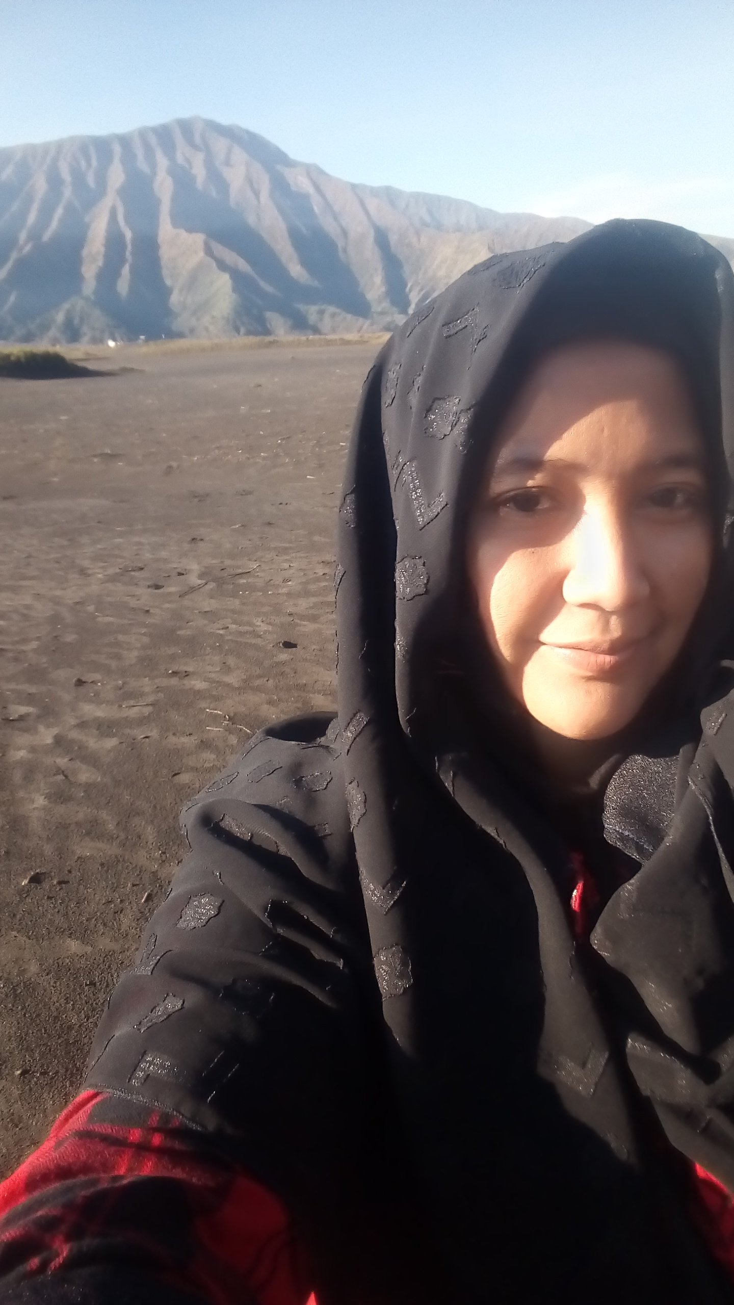Profile photo for FRIEDA NISWATIN MARDHATILLAH