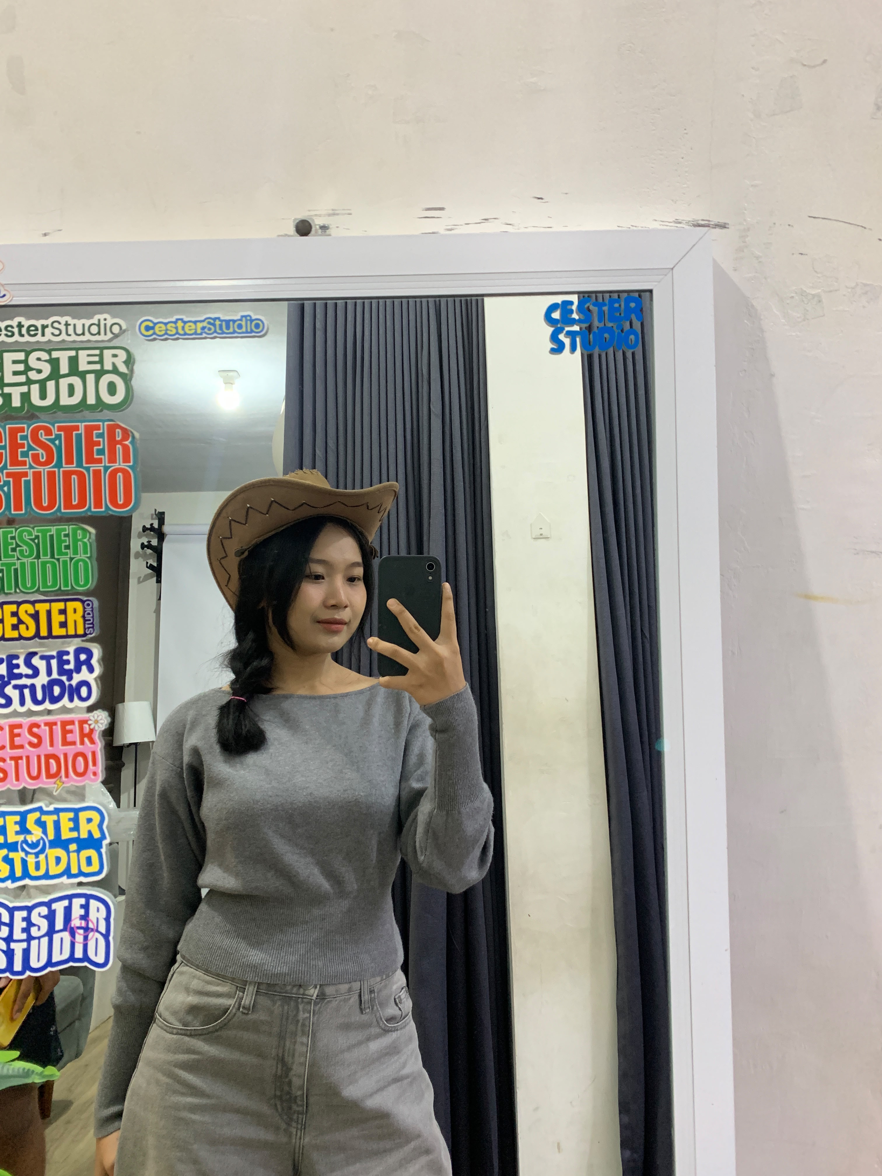 Profile photo for Devi Gladis Aulia