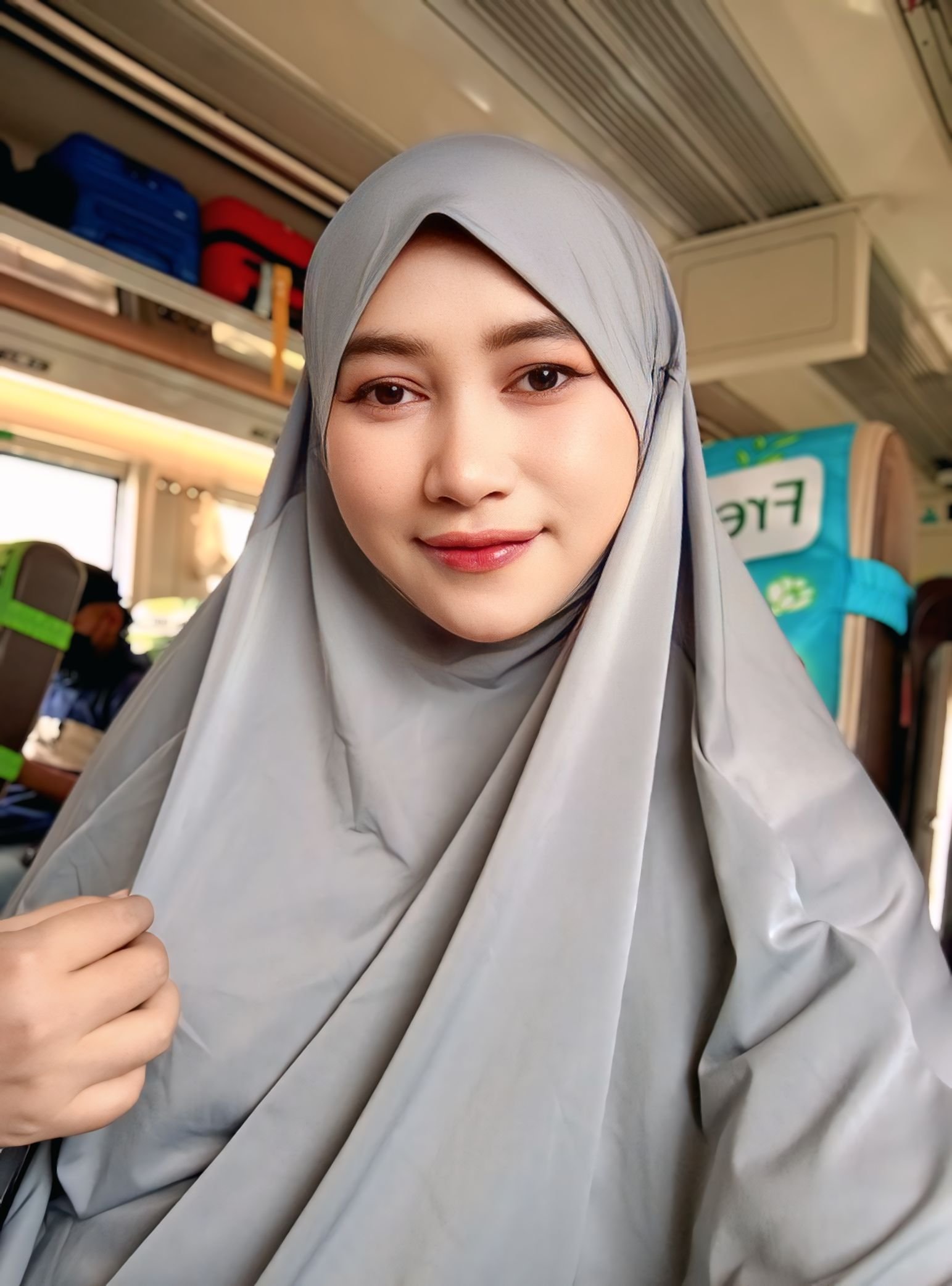 Profile photo for Istianah Istianah