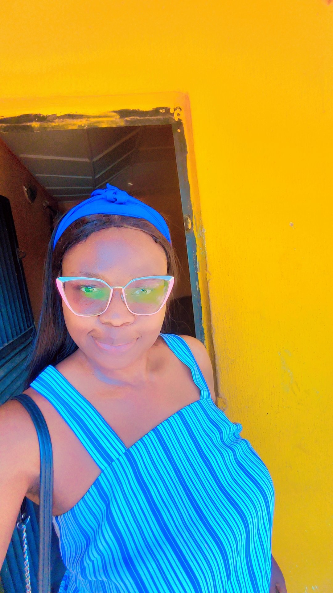Profile photo for Happiness Elfreda