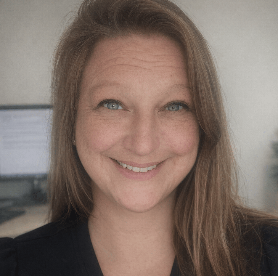 Profile photo for Nina Reeser
