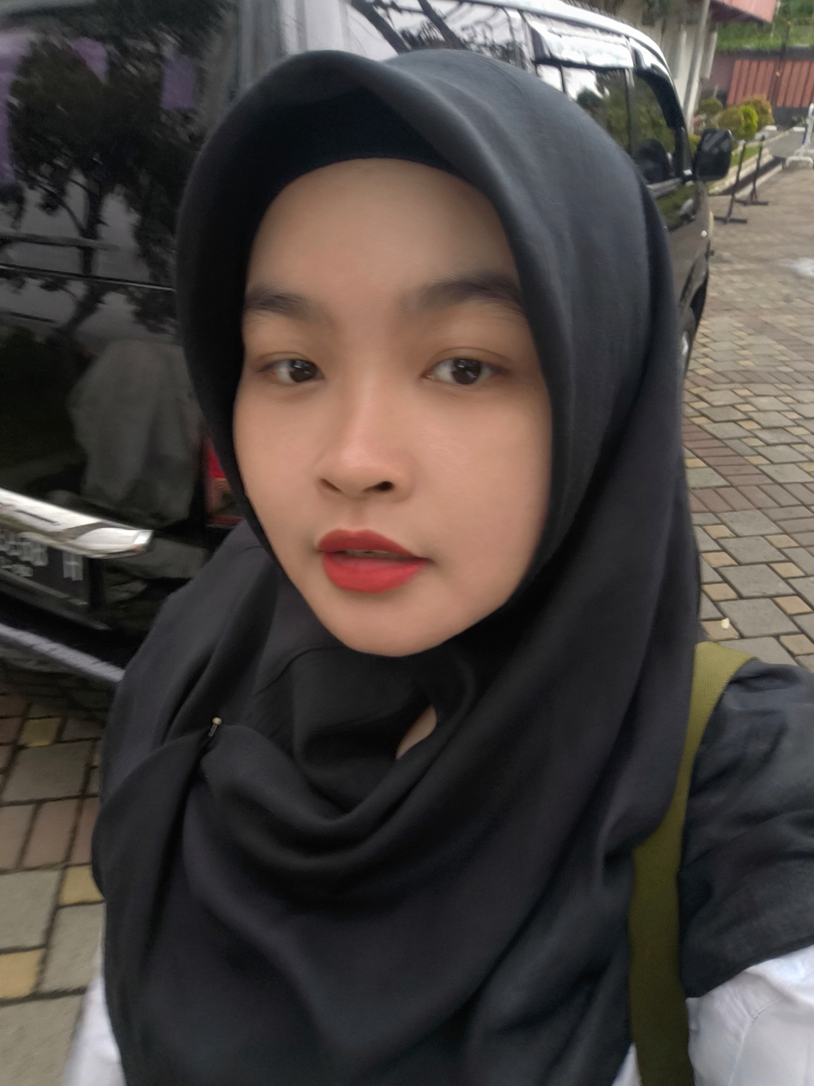 Profile photo for Nanda Rukhil