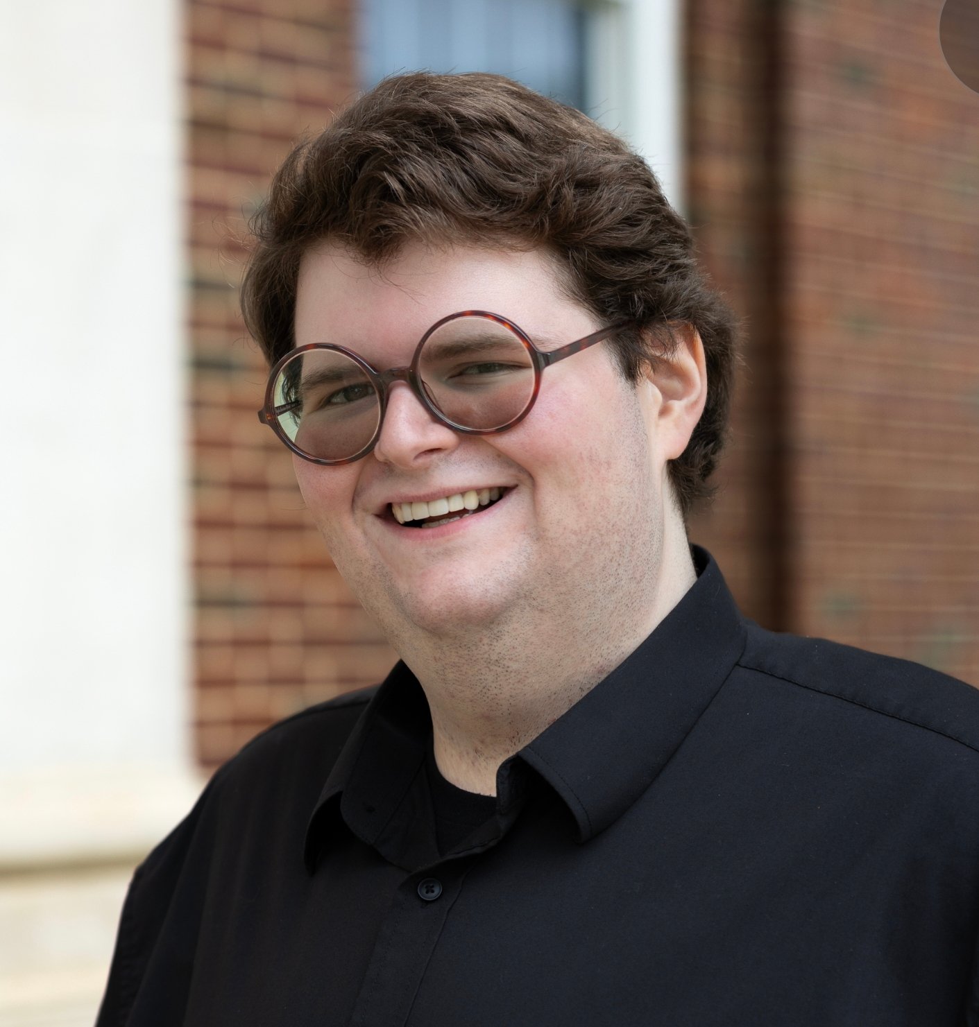 Profile photo for Thomas Robison