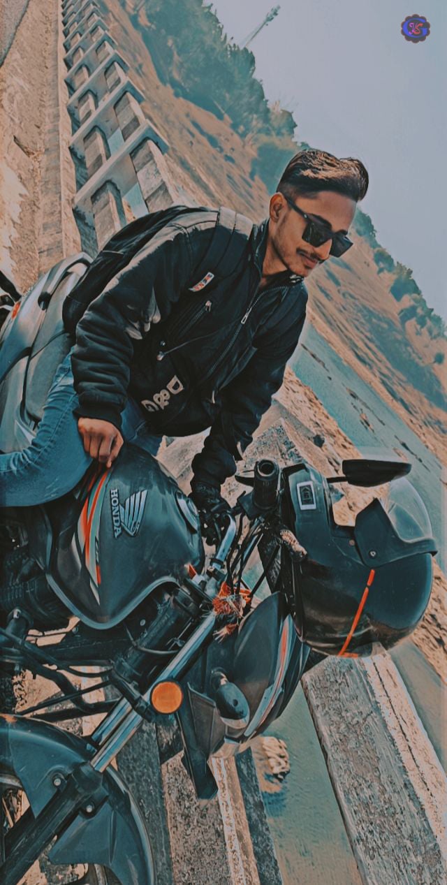Profile photo for Ganesh Kumar Sahu