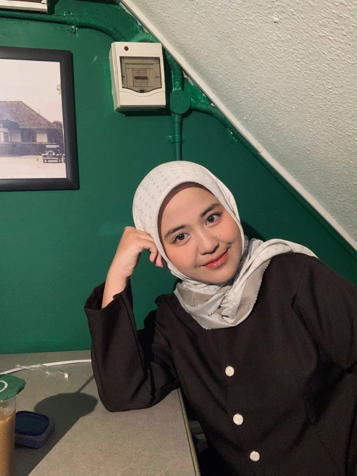 Profile photo for elza thalita