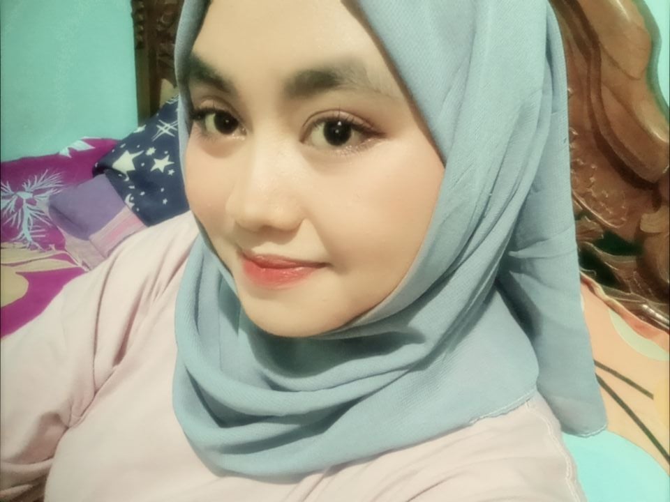 Profile photo for Nurul Mutmainnah