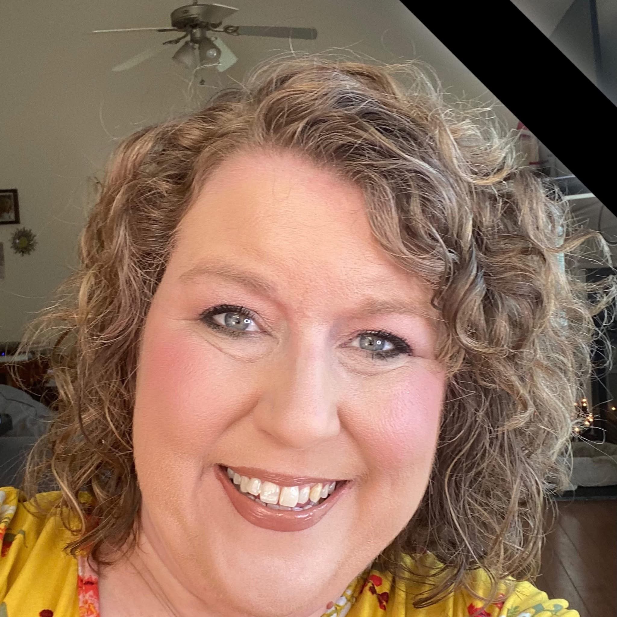 Profile photo for Kelly Casparius