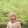 Profile photo for Putri Della