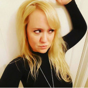 Profile photo for Aria Noelle Curzon