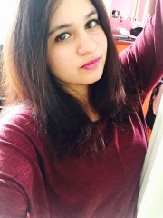 Profile photo for Aisha Naqvi
