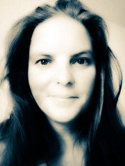 Profile photo for Julia Versluis