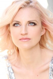 Profile photo for Laura Powers