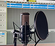 A Genuine, Articulate Voice to Handle Your Video Narration Banner Image