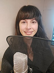 A Confident, Feminine and Engaging Voice over for your Podcast Ad Banner Image