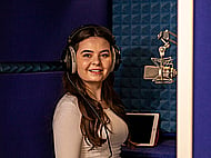 An Authentic, Young, American Female Voiceover for your Radio Ad Banner Image
