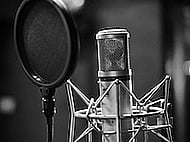 Warm, eloquent baritone voice for your next ad! Banner Image