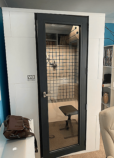 A Top-Rated Voice Over Recording for Your Phone System